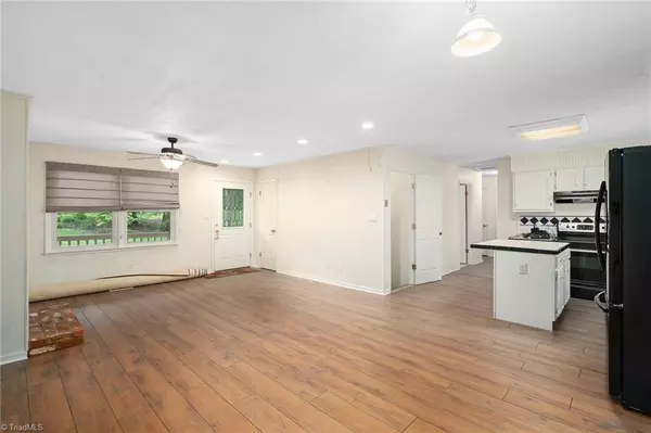 Kernersville, NC 27284,2273 Willow Bend DR