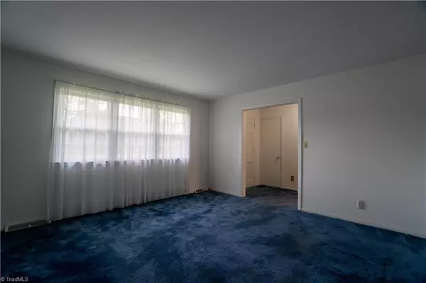 Summerfield, NC 27358,3949 Lewiston RD