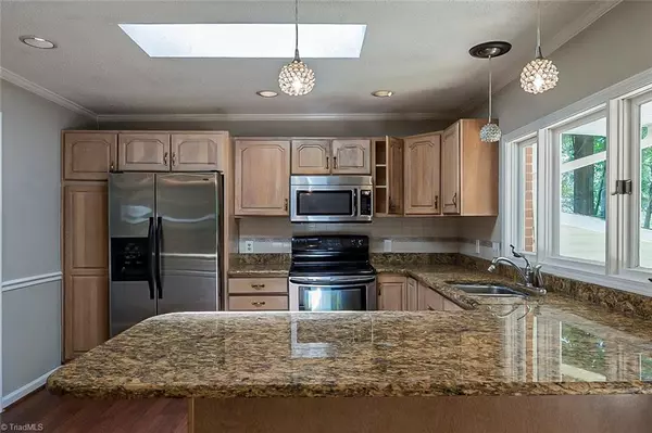 Winston Salem, NC 27106,1852 Buddingbrook LN