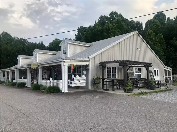 8363 NC Highway 109, Wallburg, NC 27107