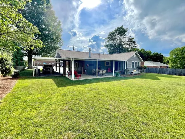 North Wilkesboro, NC 28659,133 Welcome Home Ch RD