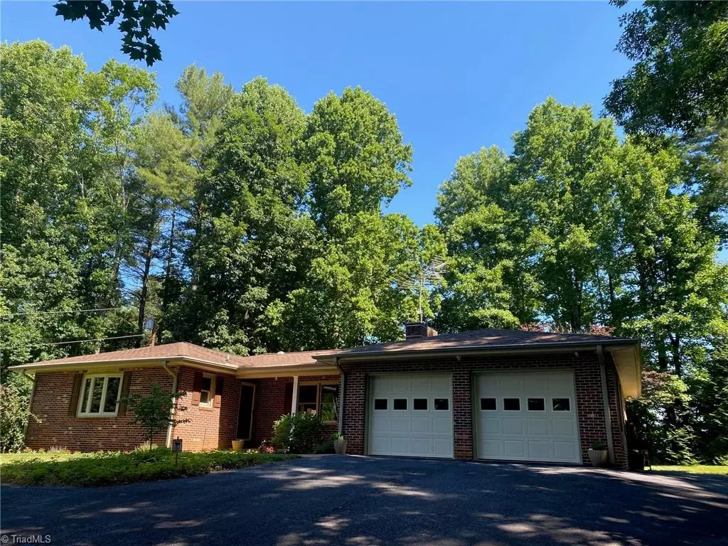 Wilkesboro, NC 28697,8520 W NC Highway 268