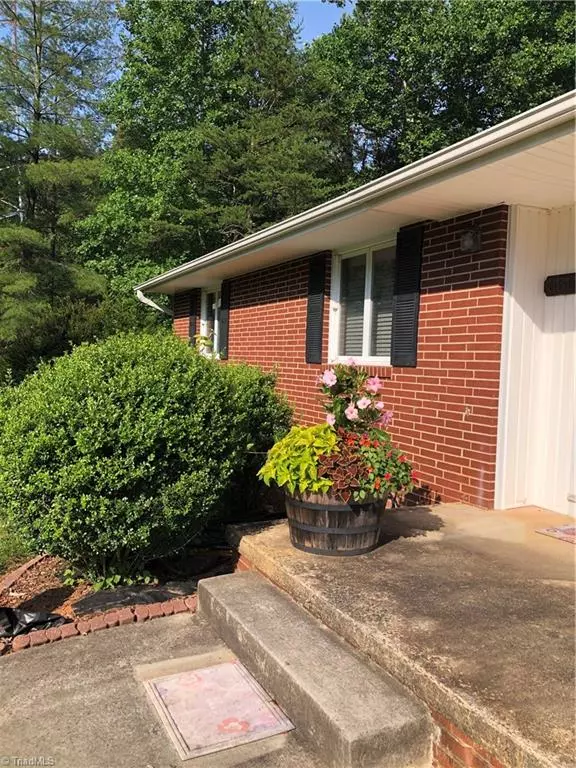 Tobaccoville, NC 27050,6560 Ridge RD