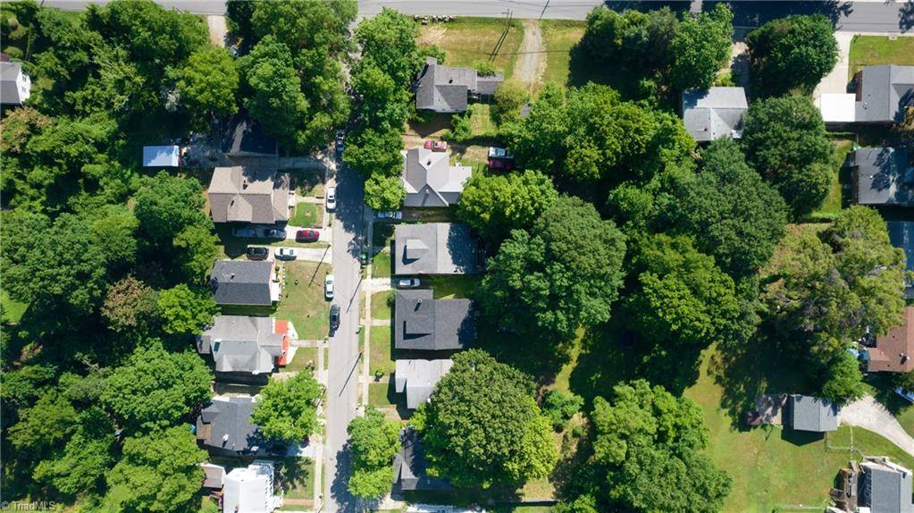 High Point, NC 27262,328 Louise AVE