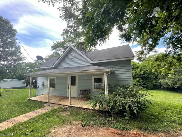 Ramseur, NC 27316,618 Oliver ST