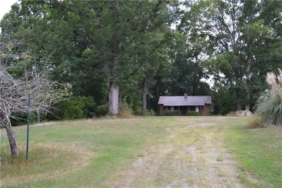 1153 Gold Hill RD, Madison, NC 27025