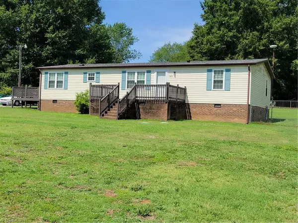 126 Mullins RD, Reidsville, NC 27320