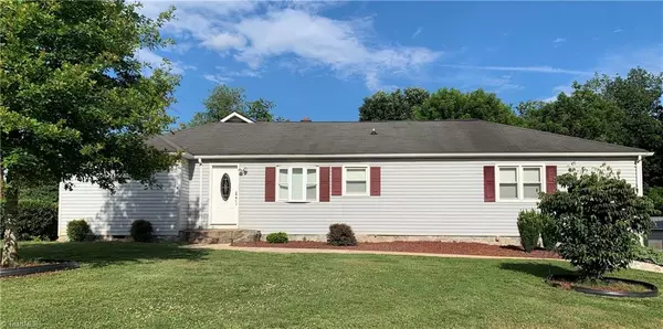 146 spruce pine LN, North Wilkesboro, NC 28659