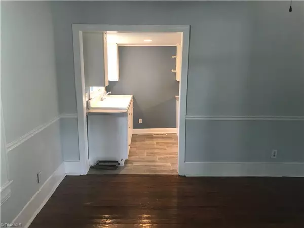 Mayodan, NC 27027,302 5th AVE