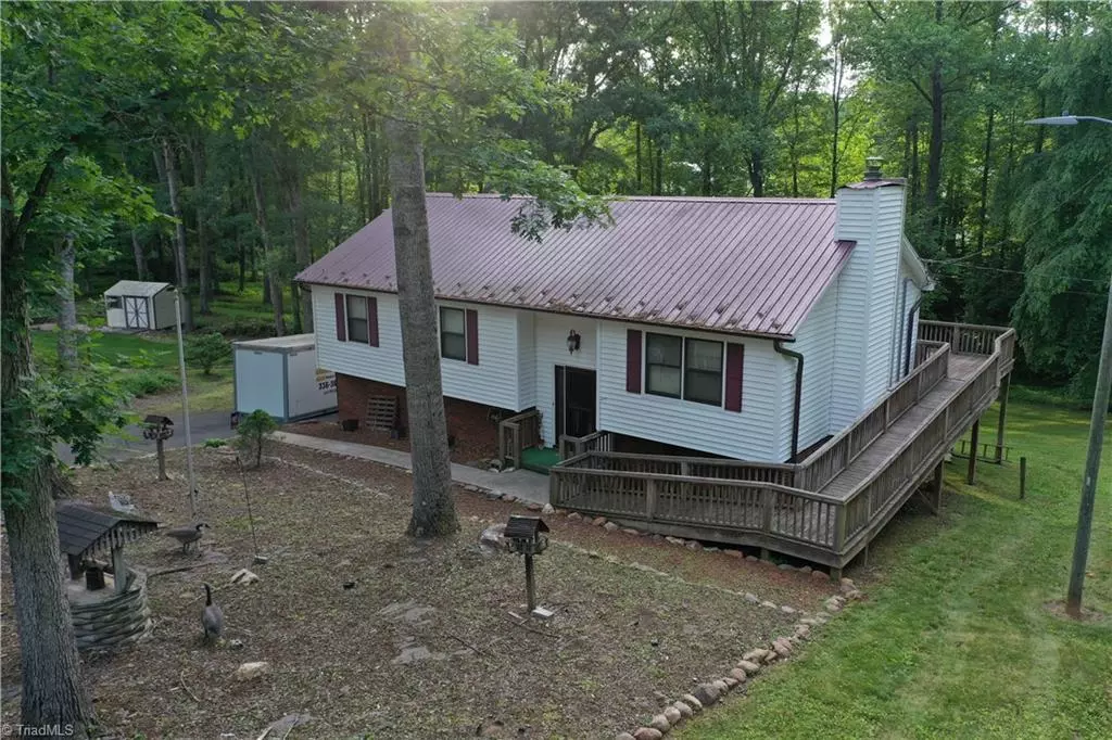 Mount Airy, NC 27030,157 Lois LN