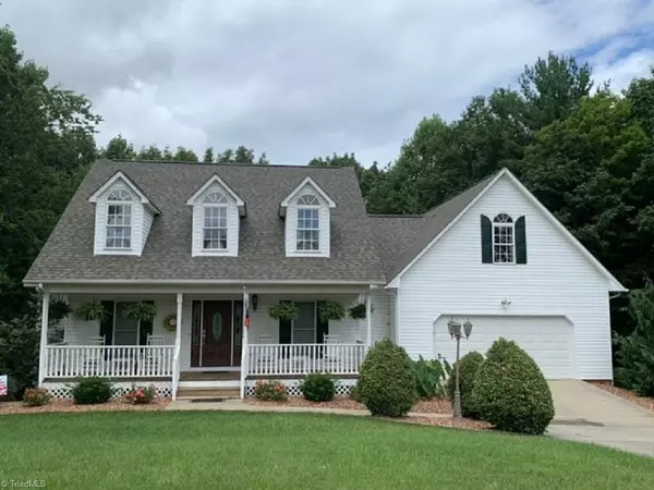 317 Crestview LN,  Millers Creek,  NC 28651