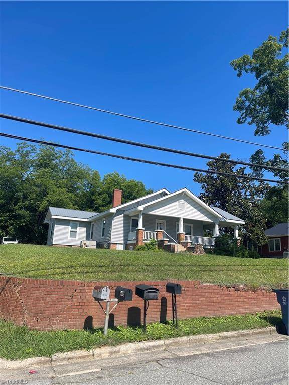 706 Liberty ST, Ramseur, NC 27316