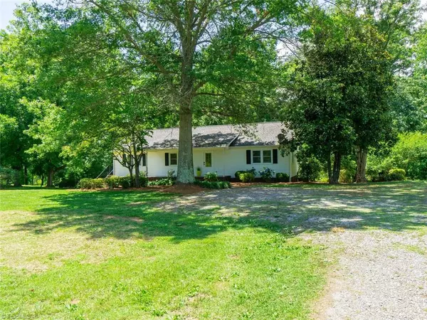 Summerfield, NC 27358,8559 Hudson-James RD