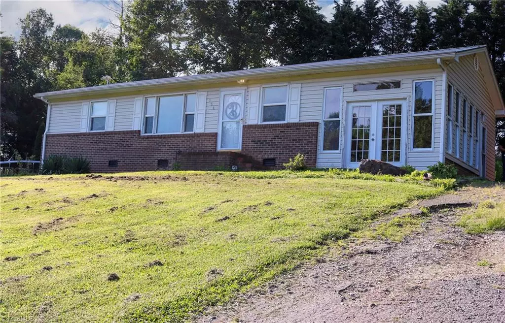 Mount Airy, NC 27030,156 Lowe RD