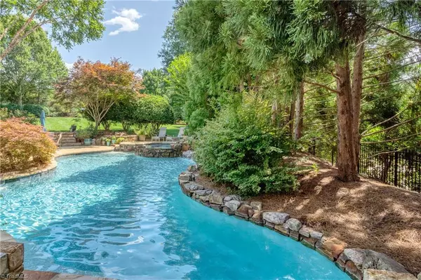 8332 Tuscany DR,  Lewisville,  NC 27023