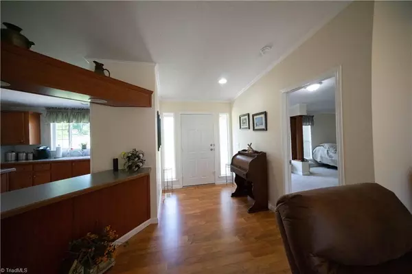 Hamptonville, NC 27020,292 Osborne Creek RD