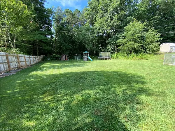 Tobaccoville, NC 27050,180 Little Brook DR