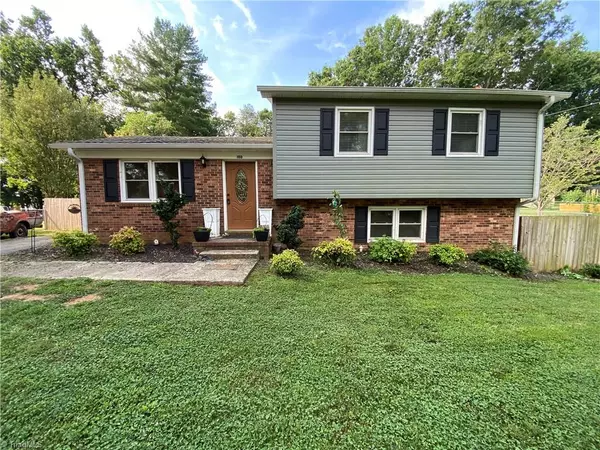 Tobaccoville, NC 27050,180 Little Brook DR