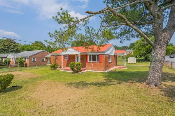 400 Cohen ST, Thomasville, NC 27360