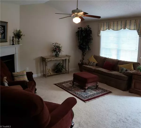 Eden, NC 27288,1305 Hillside DR