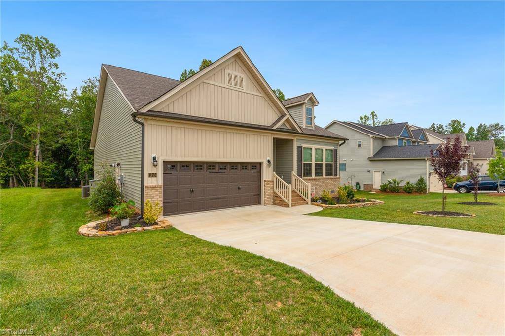 Pfafftown, NC 27040,1910 Spring Wind RD