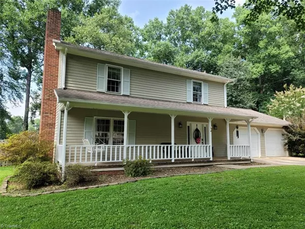 1130 Country Club RD, Wilkesboro, NC 28697