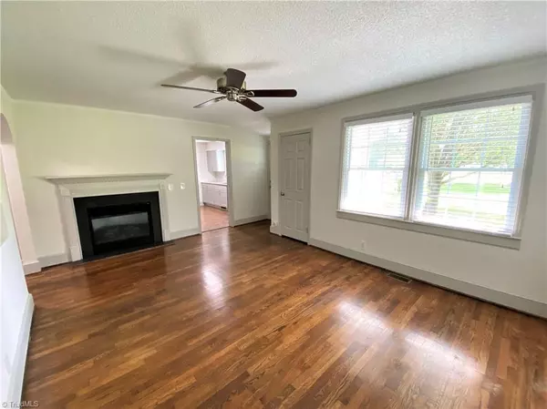 Summerfield, NC 27358,1324 NC Highway 150 W