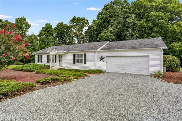 Summerfield, NC 27358,5512 Lazy Creek LN