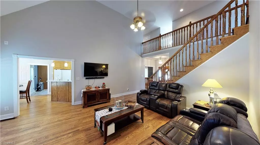 Pleasant Garden, NC 27313,1327 Ryegate DR