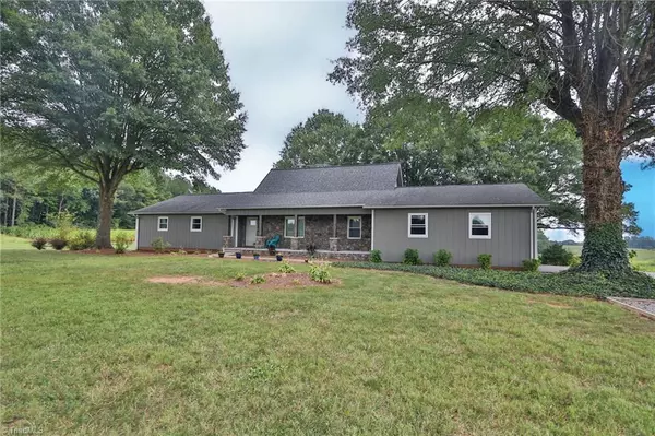 Hamptonville, NC 27020,1400 Marler RD