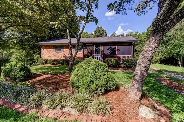 Summerfield, NC 27358,373 Bobcat RD