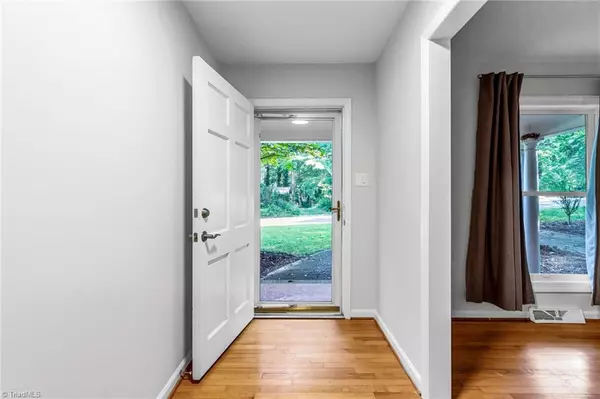 Chapel Hill, NC 27516,307 Yorktown DR