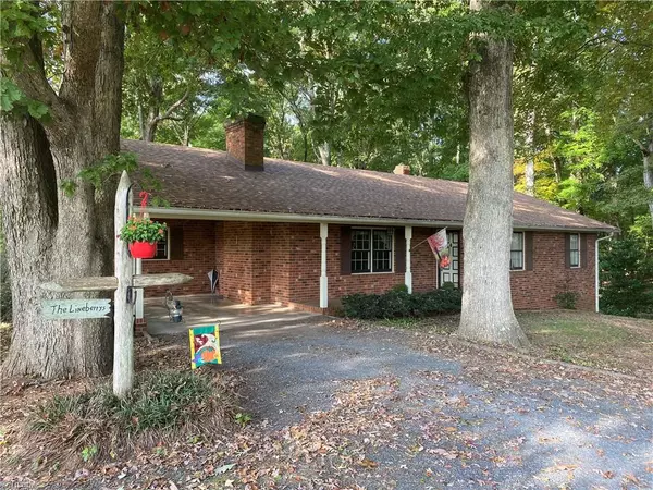 3803 Bull Run Creek RD, Franklinville, NC 27248