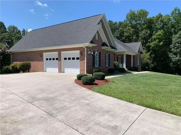 Mount Airy, NC 27030,250 Stonecroft RD