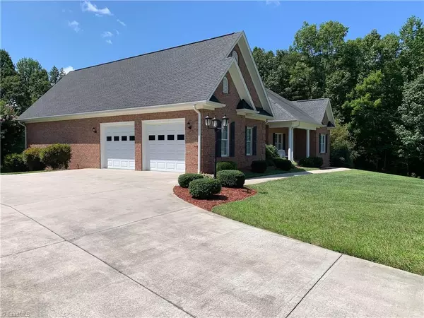 Mount Airy, NC 27030,250 Stonecroft RD