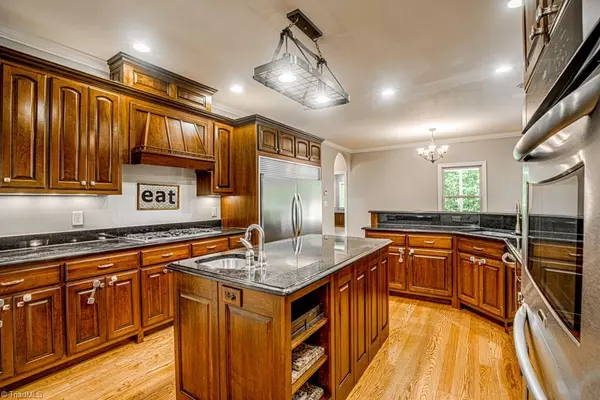 Tobaccoville, NC 27050,1130 Nauvoo Ridge DR