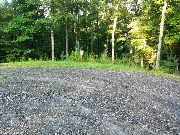 West Jefferson, NC 28694,TBD Autumn Fern TRL