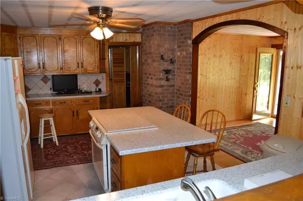 Mayodan, NC 27027,148 Will RD