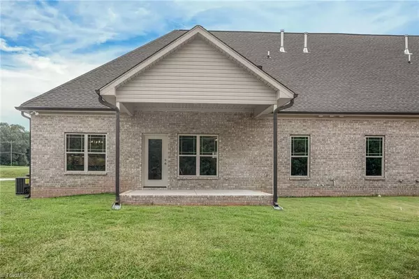 Summerfield, NC 27358,7004 Westfield Village CIR