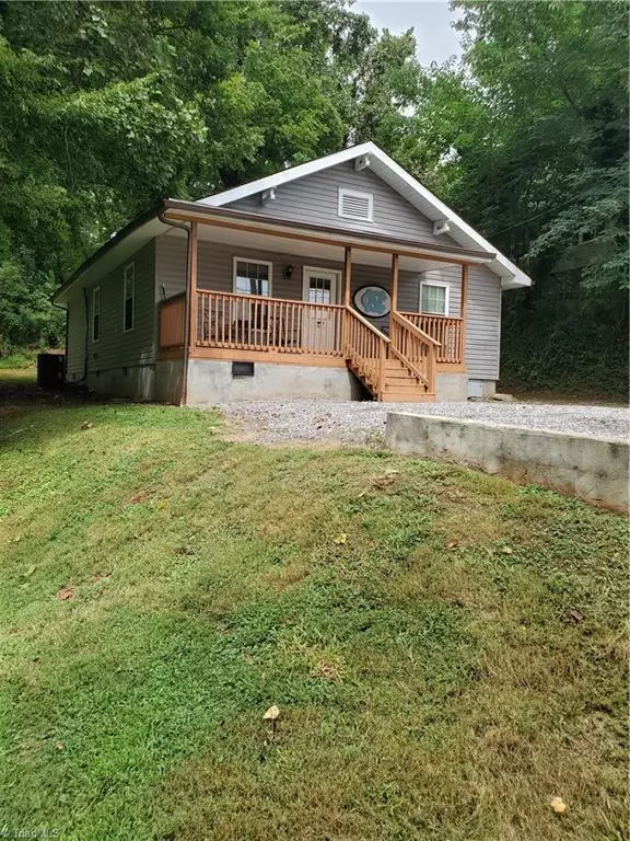 706 F ST, North Wilkesboro, NC 28659