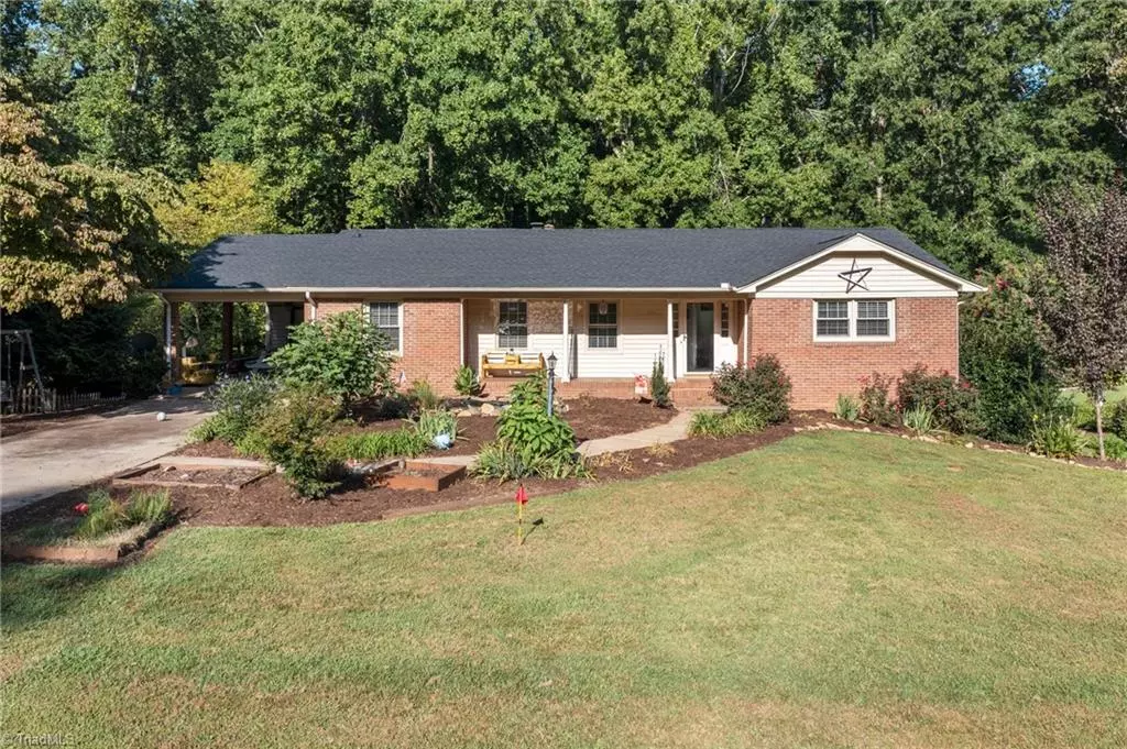 Roxboro, NC 27573,384 Tanglewood CIR