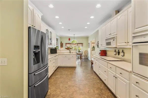 Burlington, NC 27215,240 Coachlight TRL