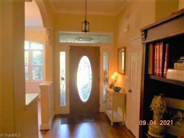 Eden, NC 27288,153 Glenoak DR