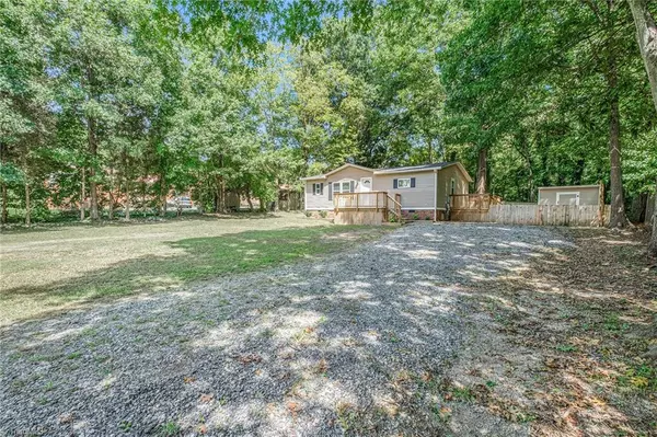 Linwood, NC 27299,135 Cox AVE