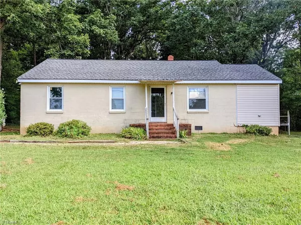 5907 Appomattox RD, Climax, NC 27233