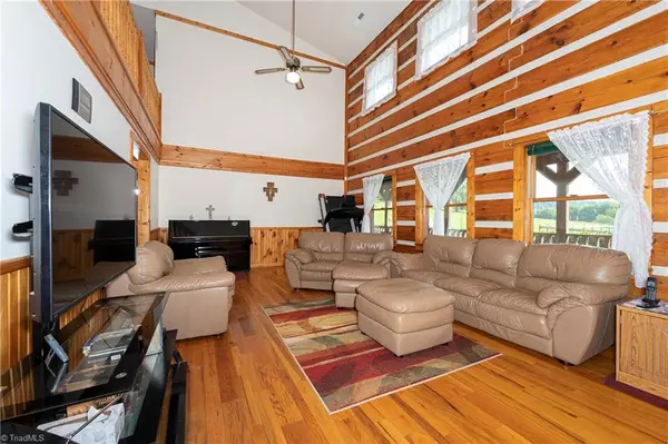 Hamptonville, NC 27020,1065 Tuckda WAY