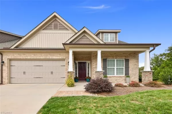 102 Overlook TRL, Clemmons, NC 27012