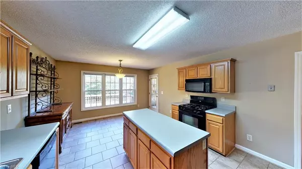 Pleasant Garden, NC 27313,2060 CHARLES PL