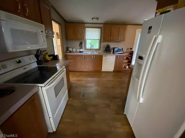 Stoneville, NC 27048,150 Whitney LN