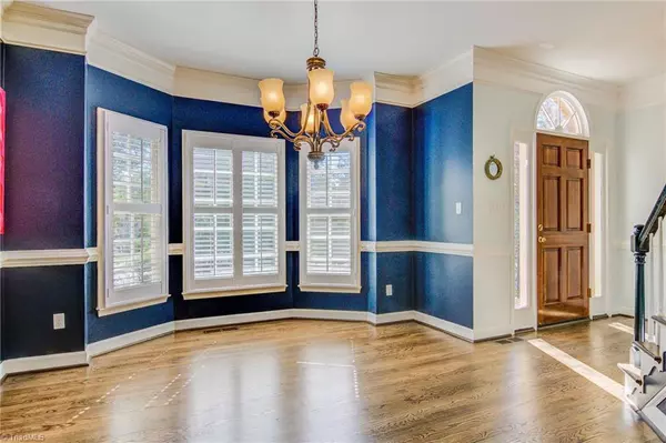 Winston Salem, NC 27106,3633 Foxglove DR